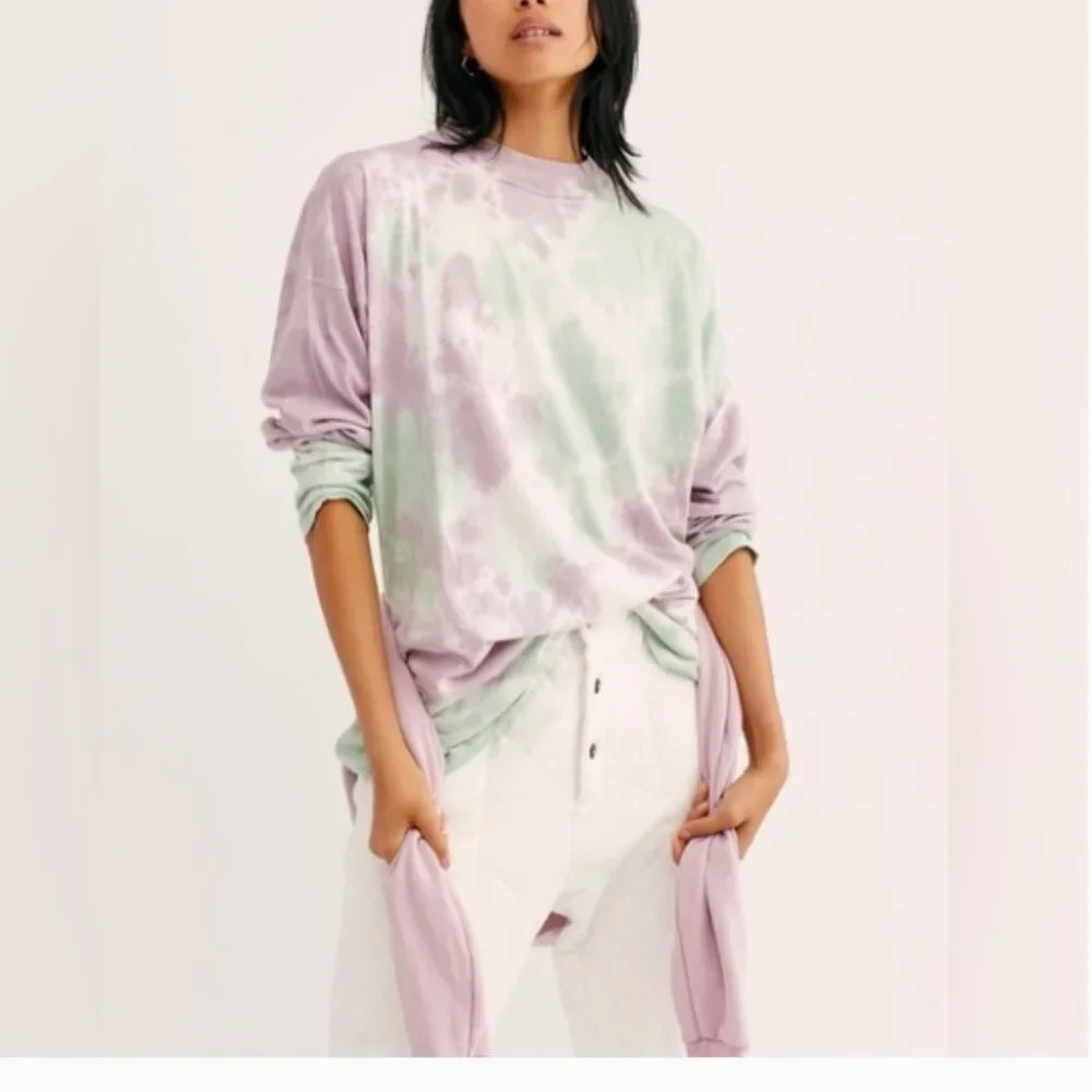 We The Free People Be Free Tie Dye Tee Green Purple Long Sleeve Top Boho M - Picture 1 of 12